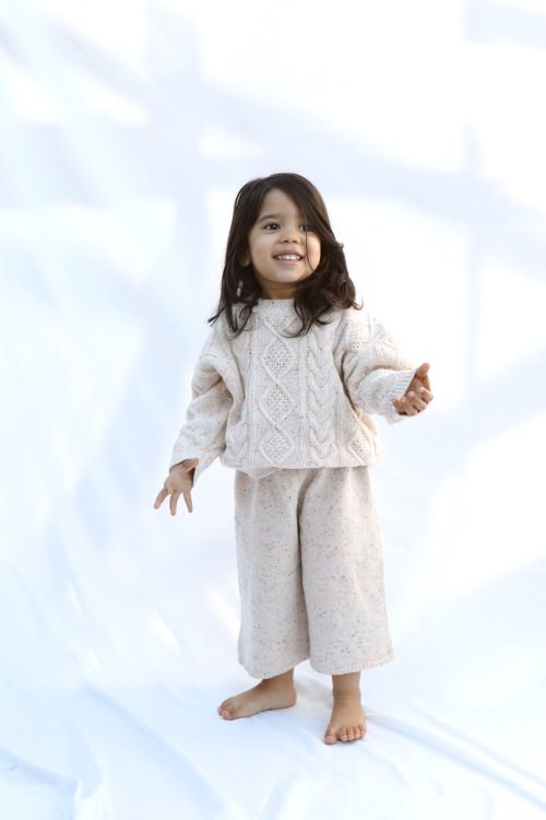 Unisex Knitted Set - Image 4